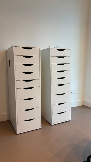 2 Comodini IKEA ALEX Bianchi (vendita separata)