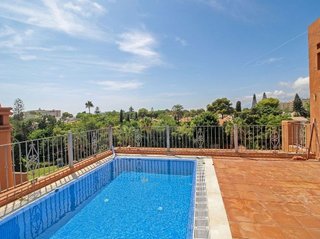 Ático en alquiler en Guadalmina Baja en Marbella