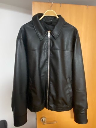 Chaqueta de cuero Zara negra