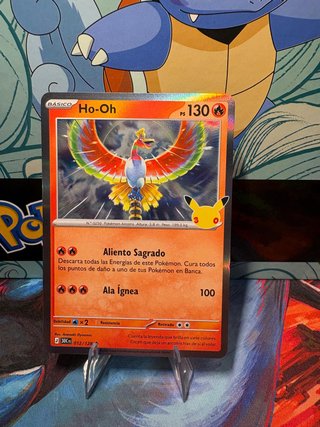 Carta Pokémon Ho-Oh (Colección 25 Aniversario)
