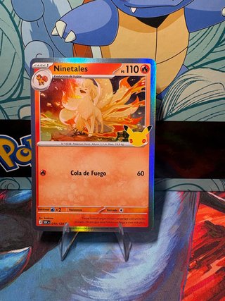 Carta Pokémon Ninetales - Colección 25 Aniversario