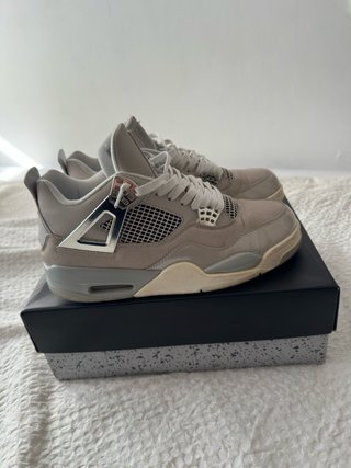 Jordan Retro 4 Frozen Moments