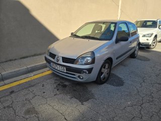 Renault Clio 2003