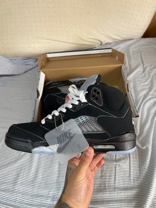Jordan 5 Retro Black Metallic