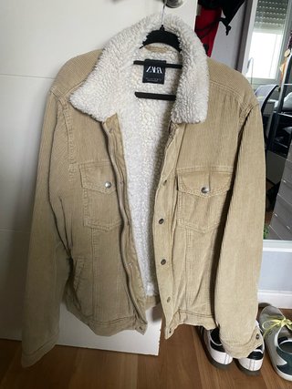 Chaqueta de Pana Zara con Borreguillo