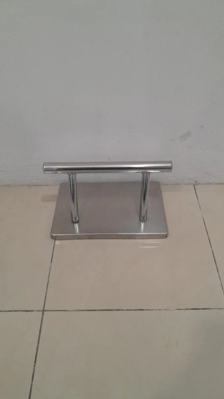 Reposapiés Metálico