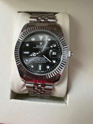 Reloj de pulsera plateado Espectacular