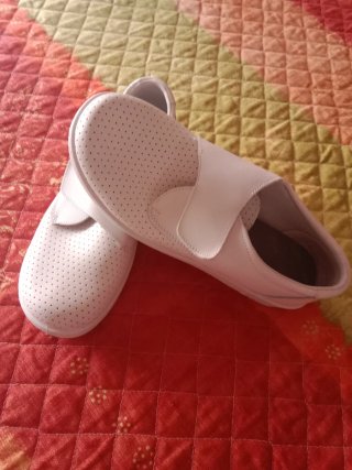 Zapatos Sanitarios Blancos