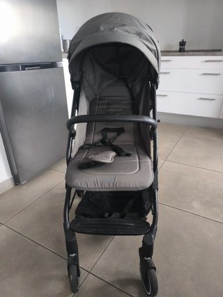 Silla de Paseo Infantil verde mñneutro hauck