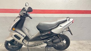 Ciclomotor Peugeot Speedfight 2