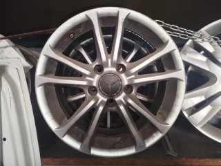 llantas Mercedes 17