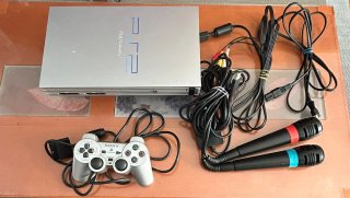 Consola Sony PlayStation 2 (PS2) Plateada