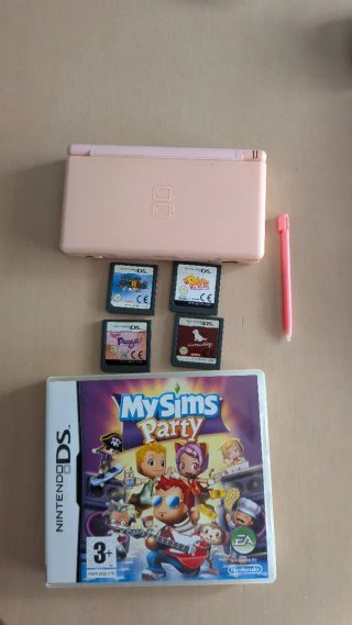 Nintendo DS Lite Rosa + 5 Juegos