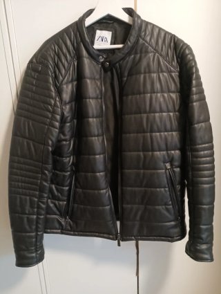 Chaqueta Zara Negra