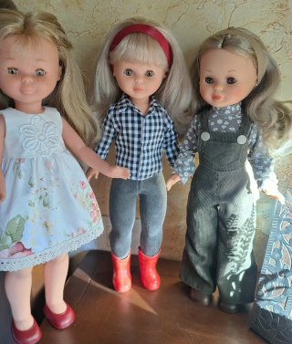 Lote de ropa para muñeca Nancy