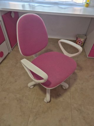 Silla de escritorio infantil rosa y blanca