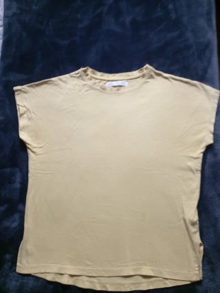 Camiseta Zara Amarilla Talla M
