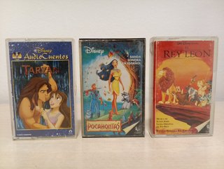3 Casetes Disney: El Rey León, Pocahontas, Tarzán
