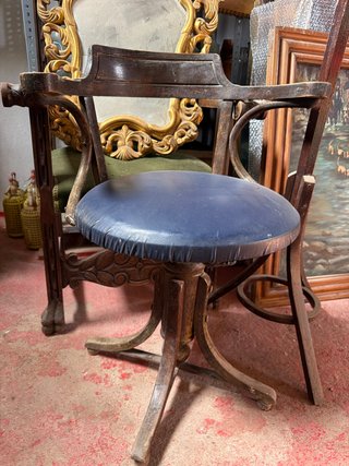 Silla Giratoria de Madera