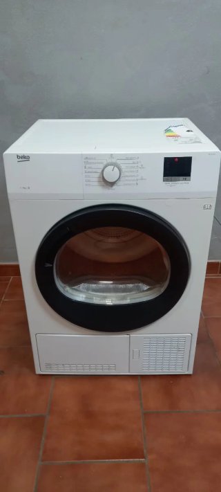 Secadora Beko 7kg Condensación totalmente seminuev