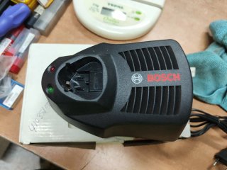 Cargador Rápido Bosch AL 1130 CV Professional