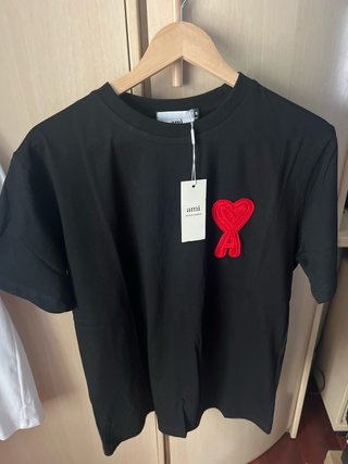 Camiseta Ami Paris Negra Talla M