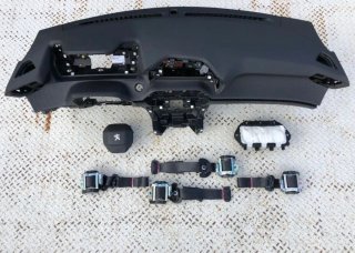 Kit airbag, salpicadero, cintos Peugeot 208 2008