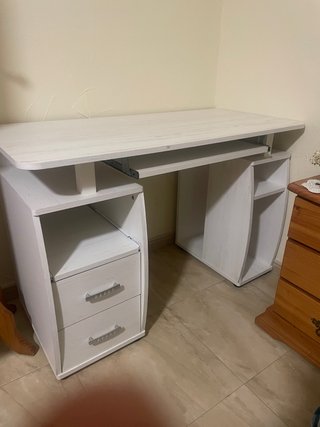 Escritorio Blanco con Cajonera