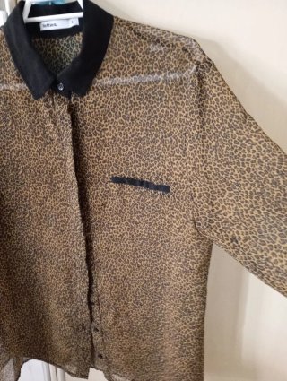 Blusa Estampado Leopardo Lefties Talla S