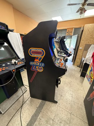 Máquina Arcade Galo Negro