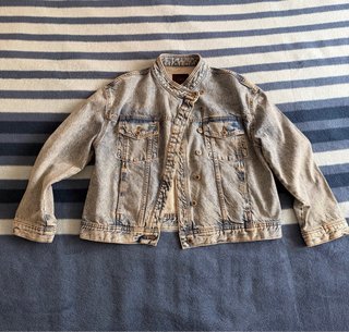 Cazadora vaquera Zara