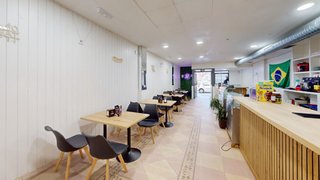Conjunto de mesas y sillas de hostelería