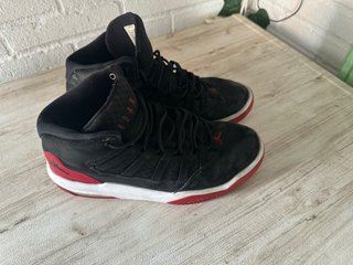 Zapatillas Jordan Max Aura