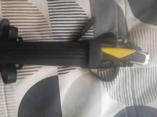 Cuchillo de buceo con funda