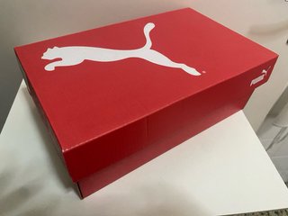 Caja vacía de Zapatillas Puma