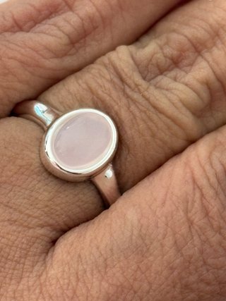 Anillo piedra cuarzo rosa