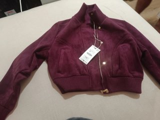 Chaqueta Zara Morada Talla S