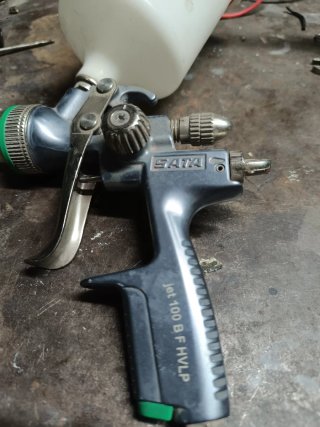 Pistola de Pintar SATA jet 100 B F HVLP