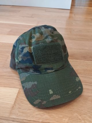 Gorra con camuflaje Pixelado Español