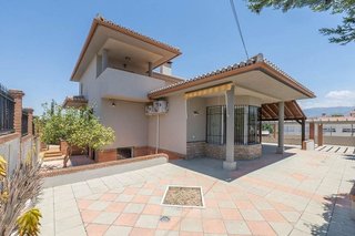 Chalet en venta en Otura