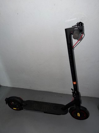 Patinete Eléctrico Xiaomi Mi Electric Scooter
