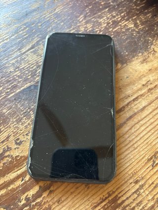 iPhone 11 para piezas Escucho ofertas!!