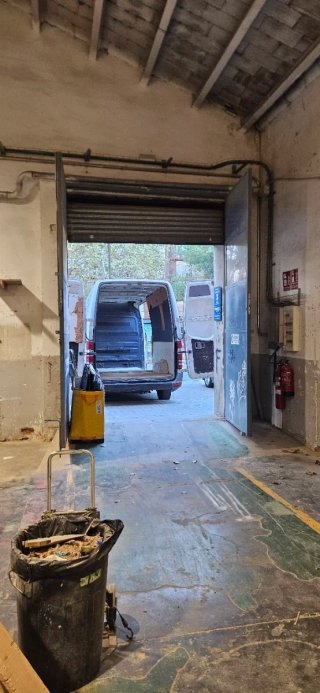 TRANSPORTES Y MUDANZAS
