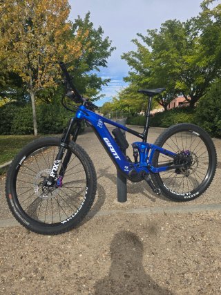 Bicicleta Eléctrica Giant Trance E+