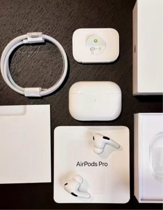 Apple AirPods Pro 2
