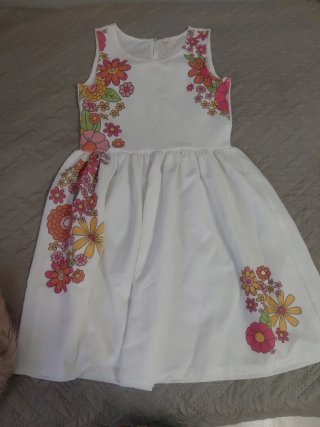 Vestido Blanco de Niña con Flores Dispongo de dos,