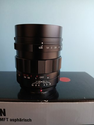 Voigtländer Nokton 17.5mm F0.95 aspherical MFT