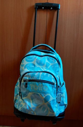Mochila Totto con Ruedas Azul Happy Flow Renglones