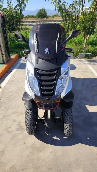 Peugeot Metropolis 400i RS