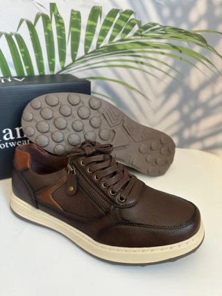 Zapatos hombre. Número 39
